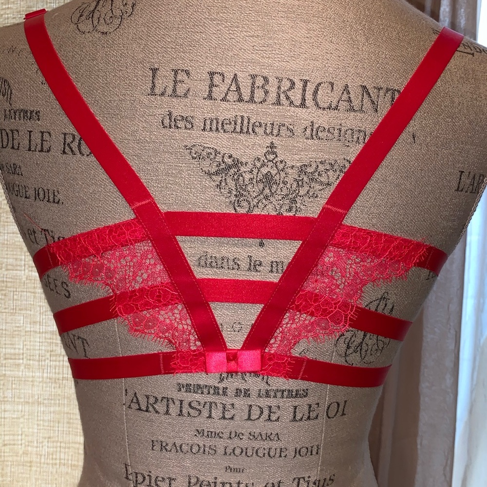 Victoria Secret Front Closure “Very Sexy” push up